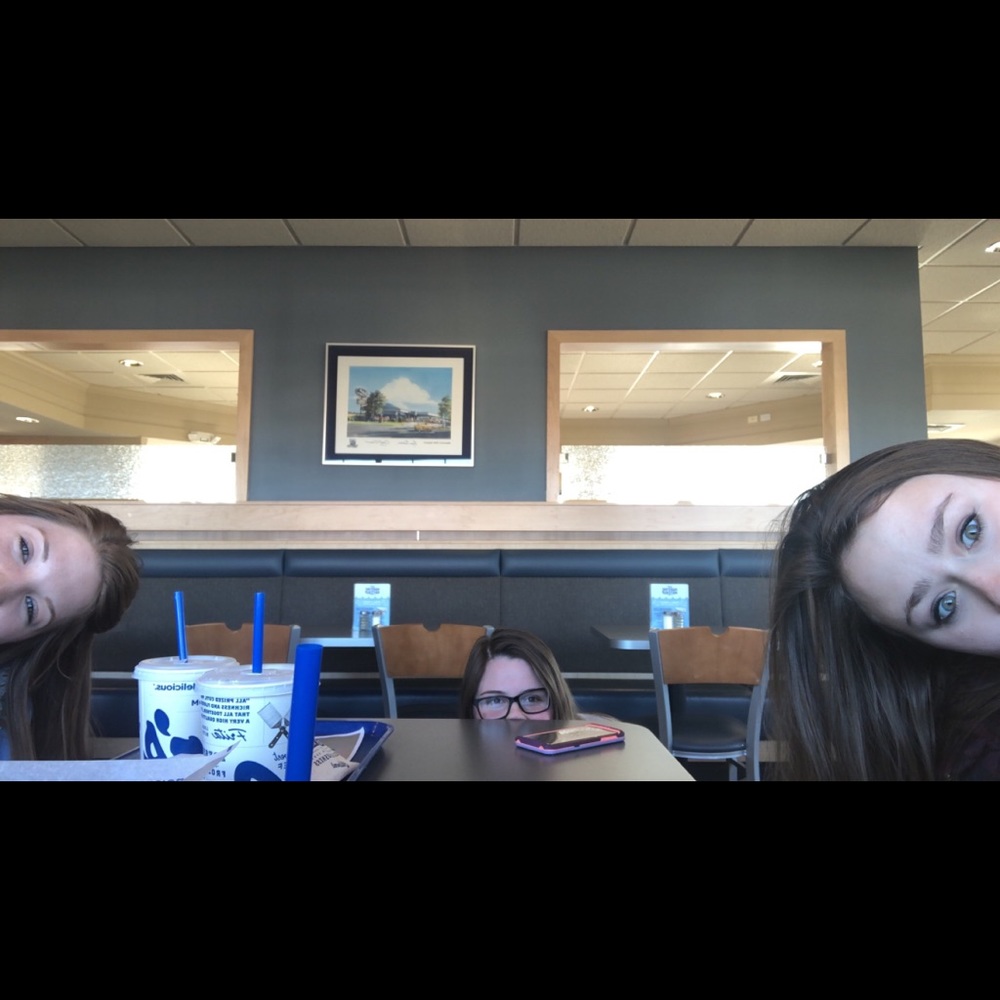 Meet your Posher, Dezyrae